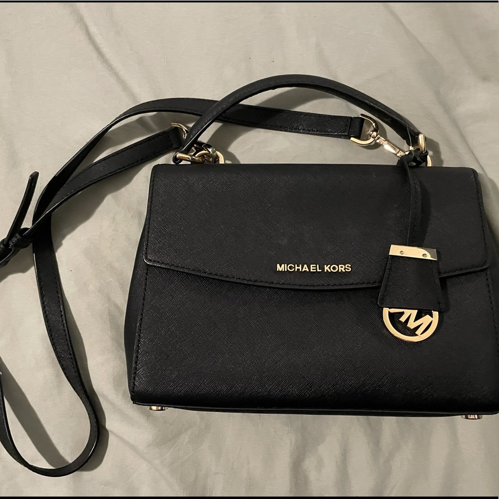 Michael Kors Crossbody